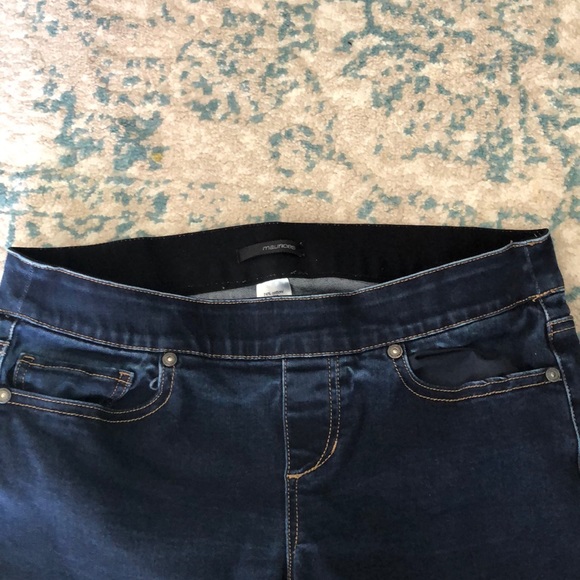 Maurices Jeans - Picture 2 of 3